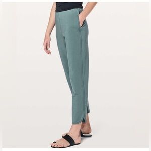 Lululemon Every Moment Pant ✨✨
